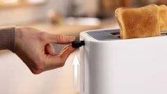 TAT4M221-Kompakt ekmek kızartma makinesi MyMoment Beyaz 950W